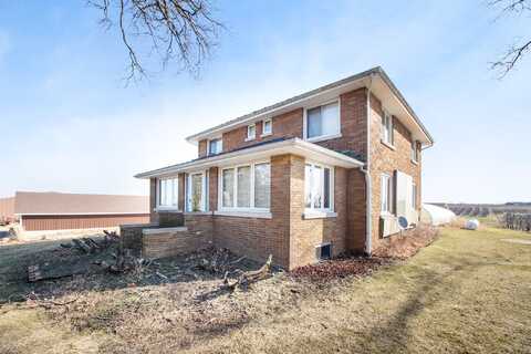 7937 Hochberger Road Road, Eau Claire, MI 49111