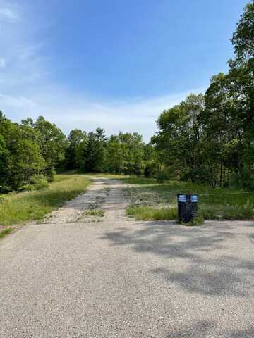 9.5 Acres Eastlake Rd, Manistee, MI 49660