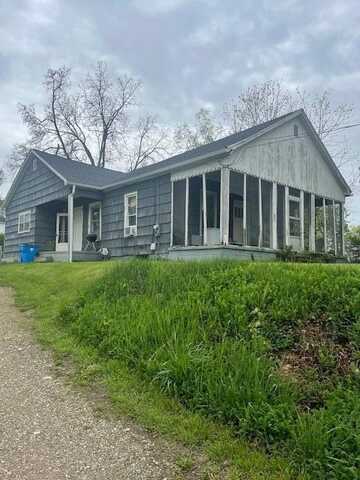 621 E Michigan Avenue, Grass Lake, MI 49240