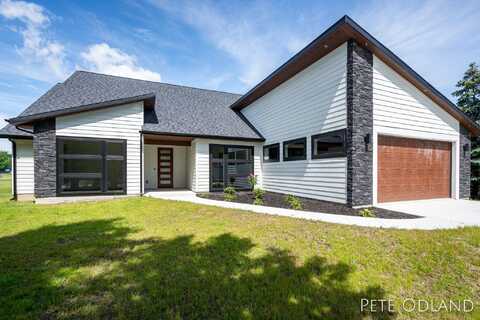 7867 Sunset Shores Drive, Stanwood, MI 49346