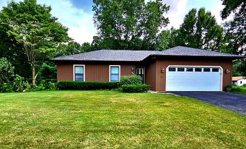 300 Hidden Forest Lane, Battle Creek, MI 49014