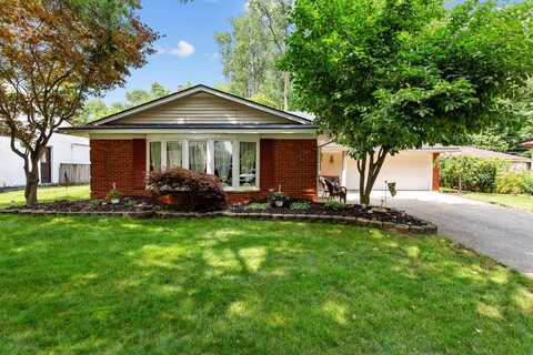 33070 Barkley Street, Livonia, MI 48154