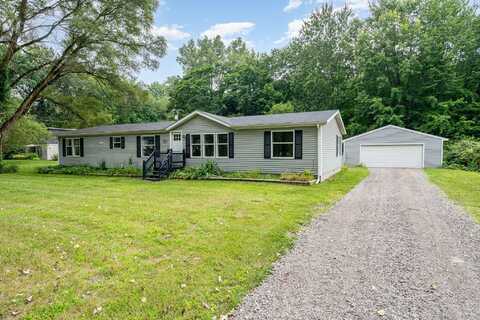 10720 Carr Road, Saint Charles, MI 48655