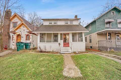 1817 Maplewood Avenue, Lansing, MI 48910