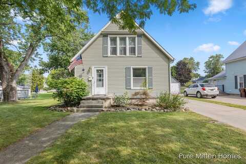 316 W End Street, Alma, MI 48801