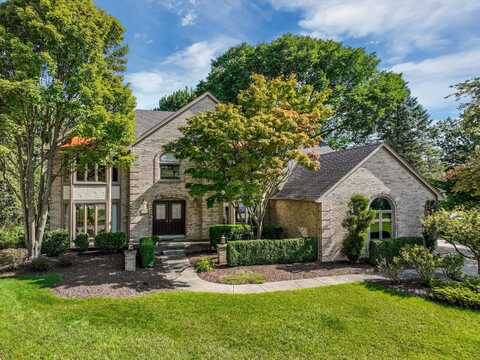 1839 Sudbury Court, Rochester Hills, MI 48306