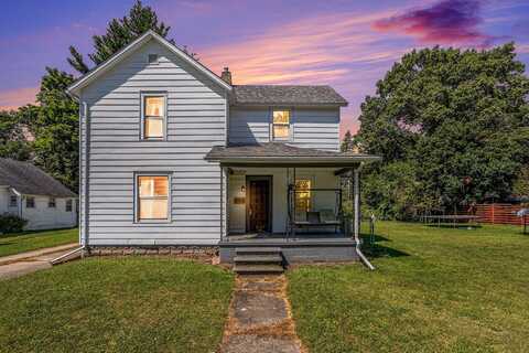 404 N Lakeview Avenue, Sturgis, MI 49091