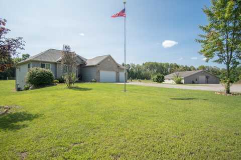 10866 Henkel Road, Morley, MI 49336