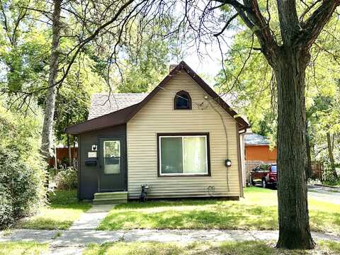 1217 Williams Street, Jackson, MI 49203