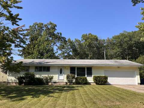 1790 Bonneville Drive, Norton Shores, MI 49441