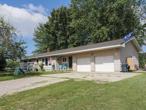 5372 Chippewa Highway, Manistee, MI 49660