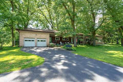 21 W Minges Road, Battle Creek, MI 49015