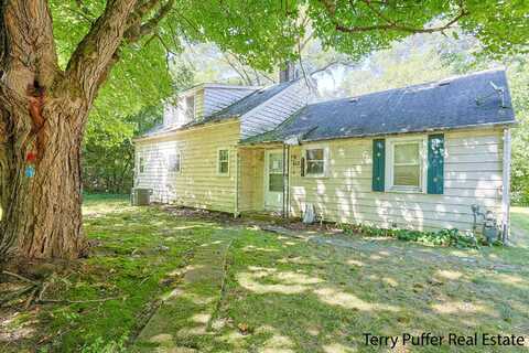 402 Searles Avenue, Benton Harbor, MI 49022