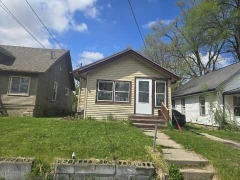 385 Central Avenue, Pontiac, MI 48341