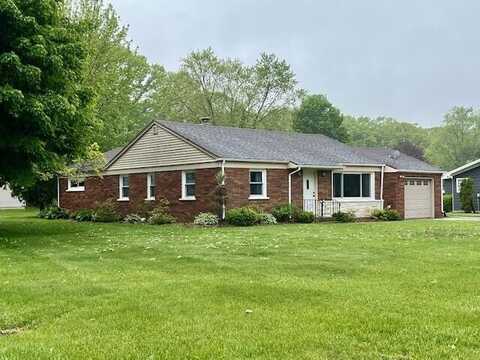 4840 Shore Drive, Coloma, MI 49038