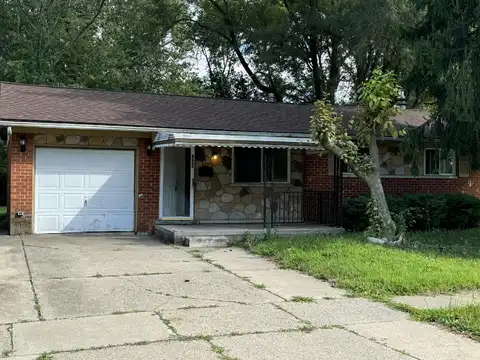 8884 Nottingham Drive, Ypsilanti, MI 48198