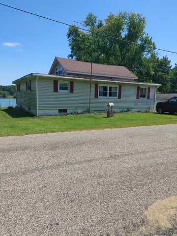 66293 Grey Lake Road Road, Sturgis, MI 49091