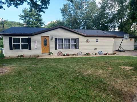 85 Barr Street, Hillsdale, MI 49242