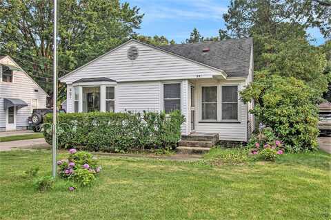 951 Wilson Avenue, Norton Shores, MI 49441