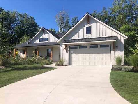 557 Artisan Row Ct, Douglas, MI 49406