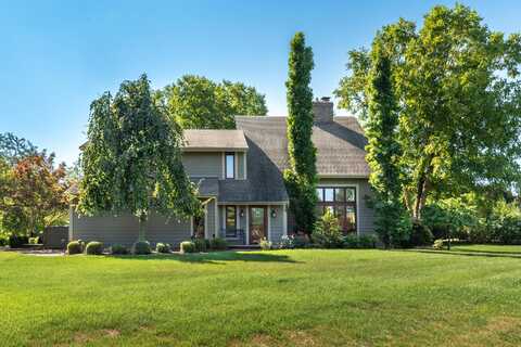 3075 Grove Court, Saline, MI 48176