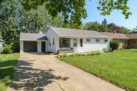 2109 Golfview Avenue, Kalamazoo, MI 49001