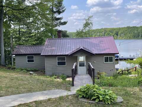 589 E Sidney Road, Stanton, MI 48888