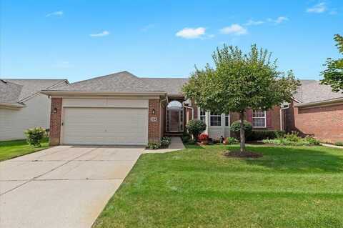 384 Woodhaven Drive, Commerce Township, MI 48390