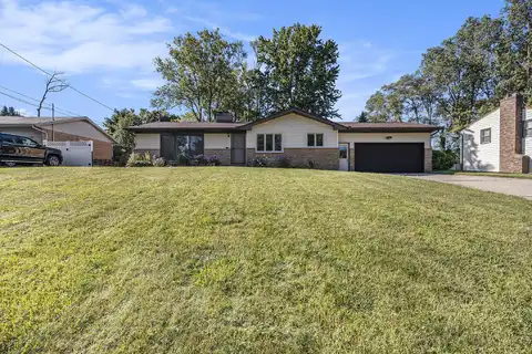 1668 Bridle Creek Street SE, Kentwood, MI 49508