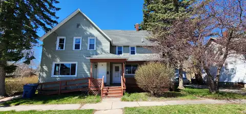 814 Davis Street, Manistee, MI 49660