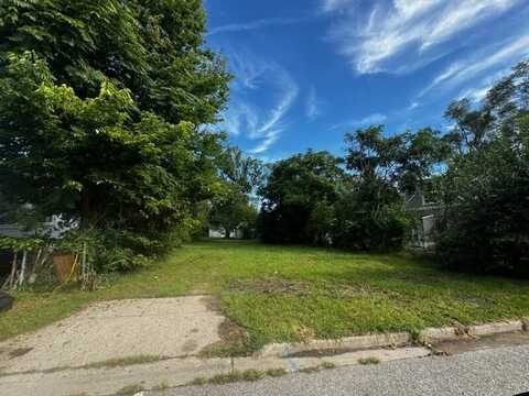 1039 Parkwood Avenue, Ypsilanti, MI 48198