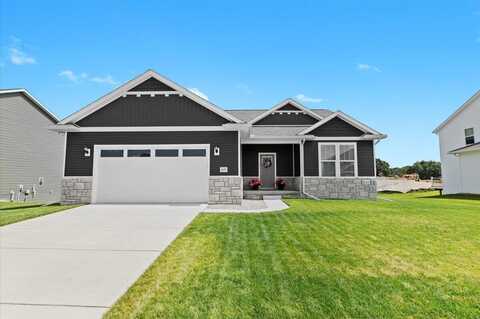 2077 Gambrel Lane, Howell, MI 48843