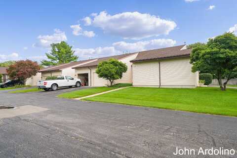 2704 Stonevalley Drive SW, Wyoming, MI 49519