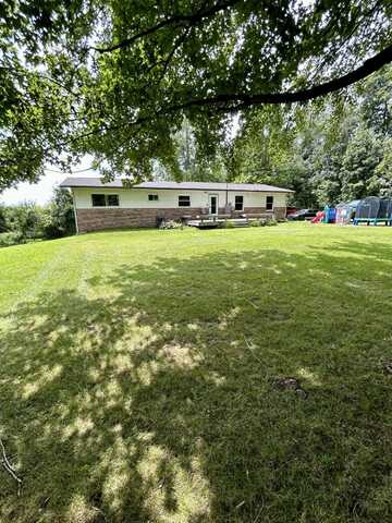 1510 S K Drive, East Leroy, MI 49051