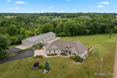 4373 Cleveland Street E, Coopersville, MI 49404