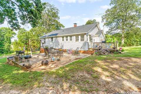 8902 Hwy 246 S, Ninety Six, SC 29666