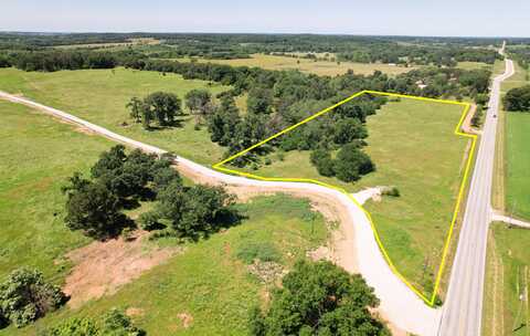 001 E Highway 32, Fair Play, MO 65649