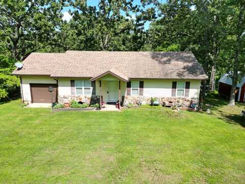 704 Shuttee Street Street, West Plains, MO 65775