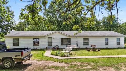 8497 Private Road 6895, West Plains, MO 65775