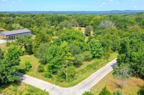 000 Farm Road 1220, Eagle Rock, MO 65641