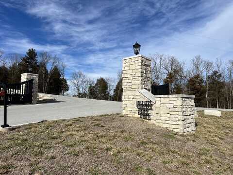 000 Eagle Creek Dr, Forsyth, MO 65653