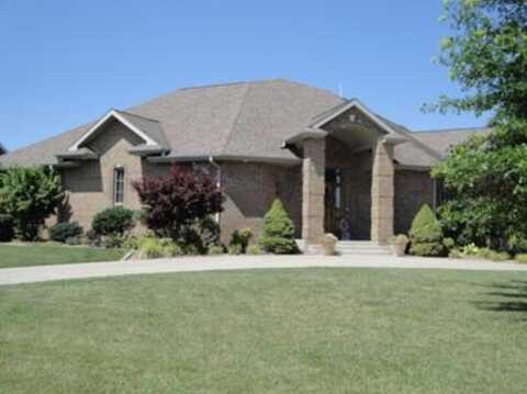 1350 Lakewood Drive, Bolivar, MO 65613