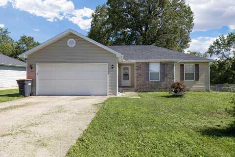 205 Eagle Nest, Cassville, MO 65625