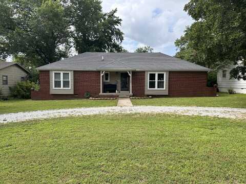 322 W Poplar Street, El Dorado Springs, MO 64744