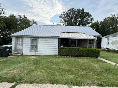 608 North Street, Stockton, MO 65785