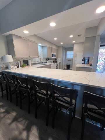 350 Wildwood Drive S, Branson, MO 65616
