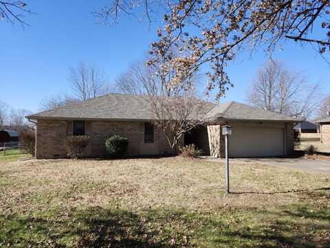 269 Lundh Boulevard, Marshfield, MO 65706