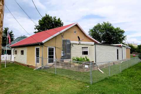 1103 Townsend Street, Cassville, MO 65625