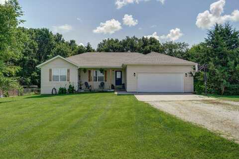 4 Sunnybrook Circle, Fair Grove, MO 65648