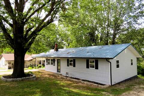 107 Rosedale Street, Cassville, MO 65625